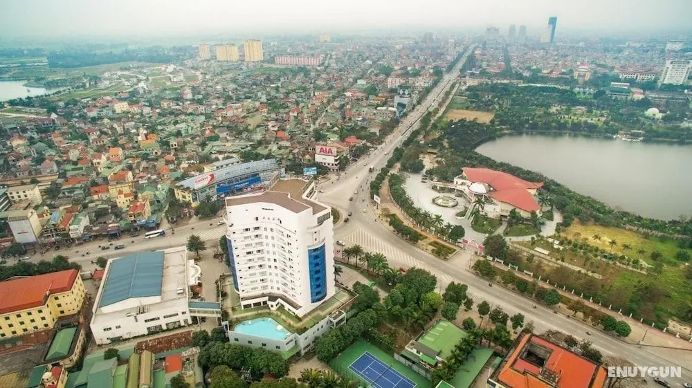 Muong Thanh Grand Phuong Dong Hotel - Dış Mekan