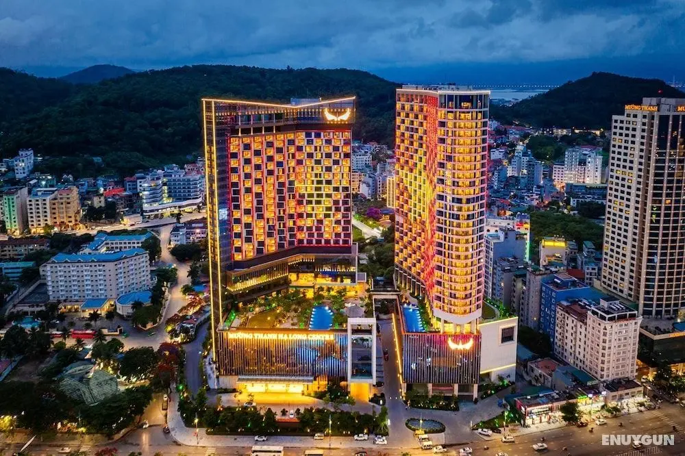 Muong Thanh Luxury Ha Long Centre Hotel - Öne Çıkan Resim