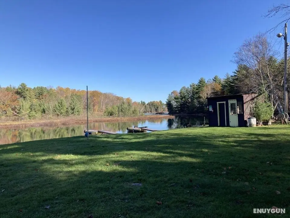 Musky Joes Twin Pines Resort - Dış Mekan