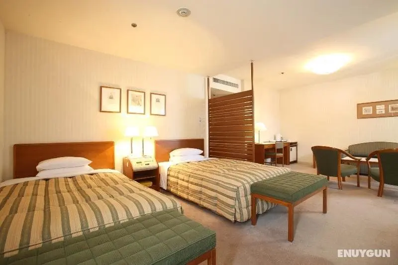 Nagoya Kanko Hotel - Genel