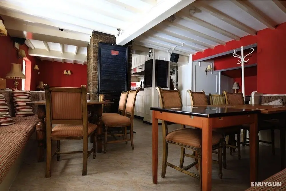 The Nags Head - Öne Çıkan Resim