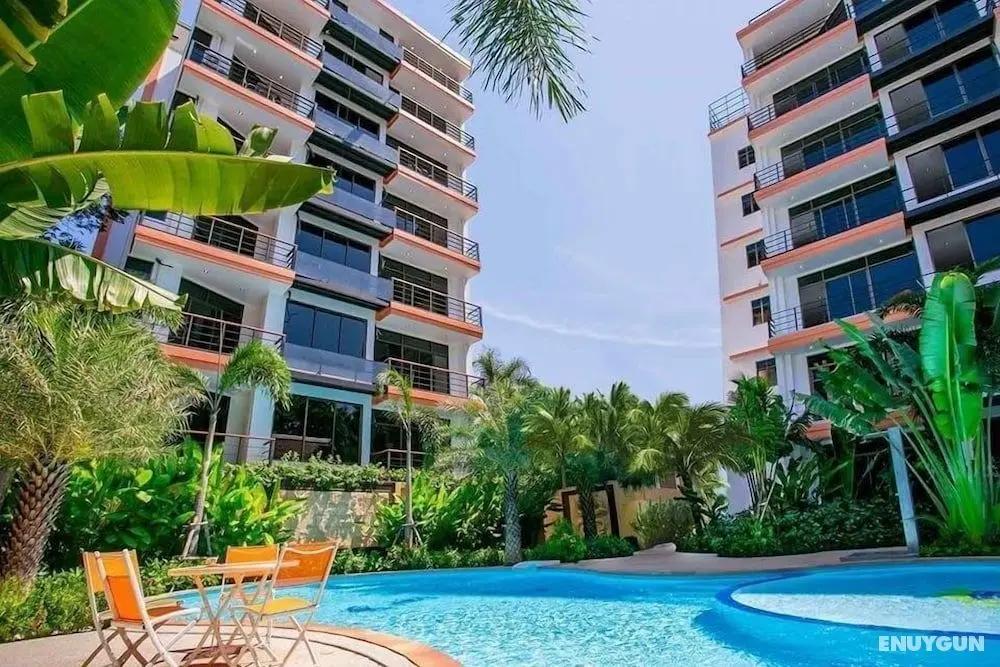 Naiharn Condominium Phuket - Öne Çıkan Resim