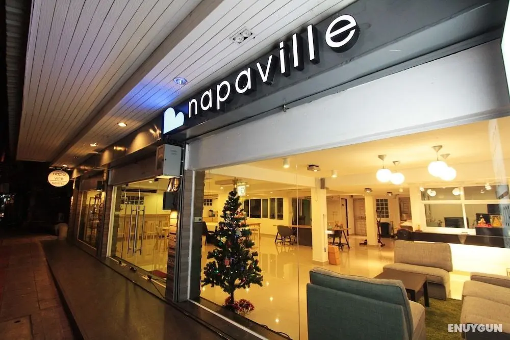 Napaville Huai Khwang - Öne Çıkan Resim
