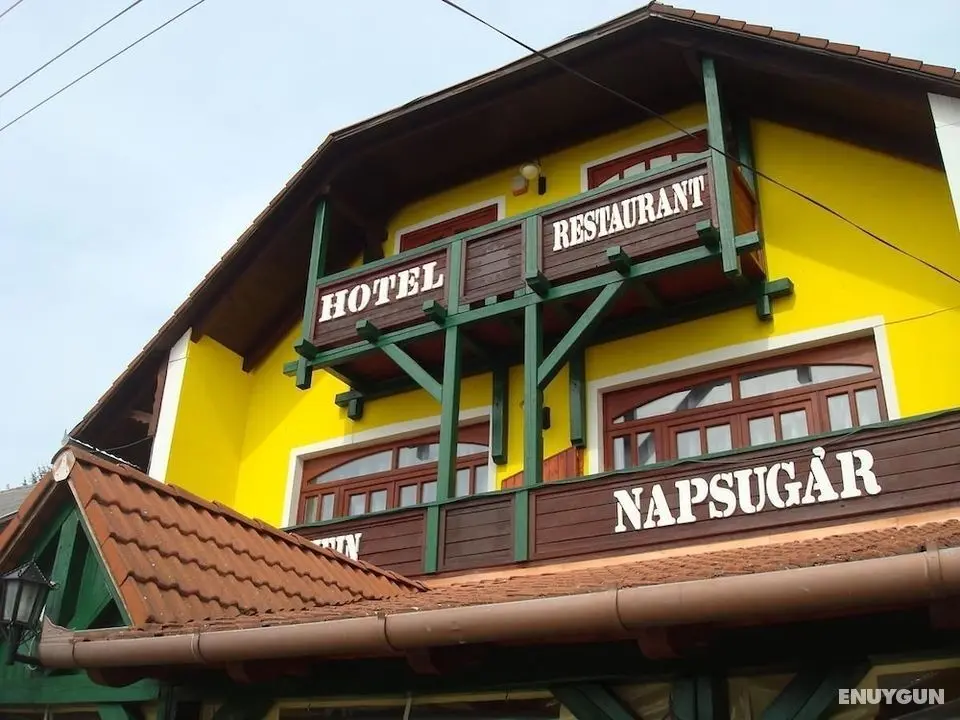 Hotel Napsugár és Gulyás Kunyhó Étterem - Öne Çıkan Resim