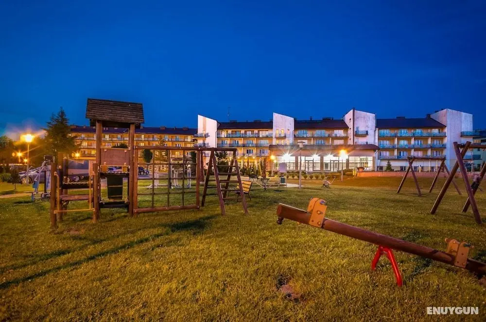 Hotel NAT Sarbinowo - Dış Mekan