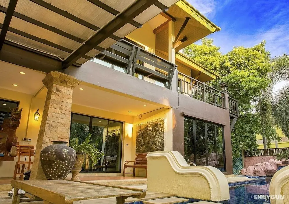 Natcha Pool Villa Pattaya - Öne Çıkan Resim