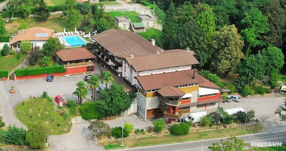 Hotel Natisone - Dış Mekan