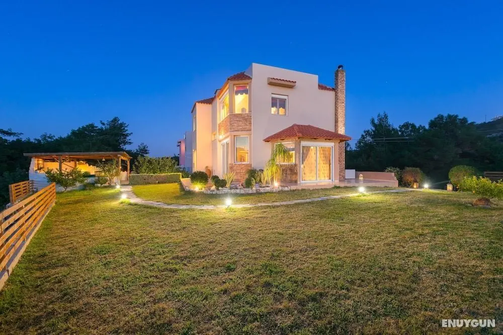 Natura House - Öne Çıkan Resim