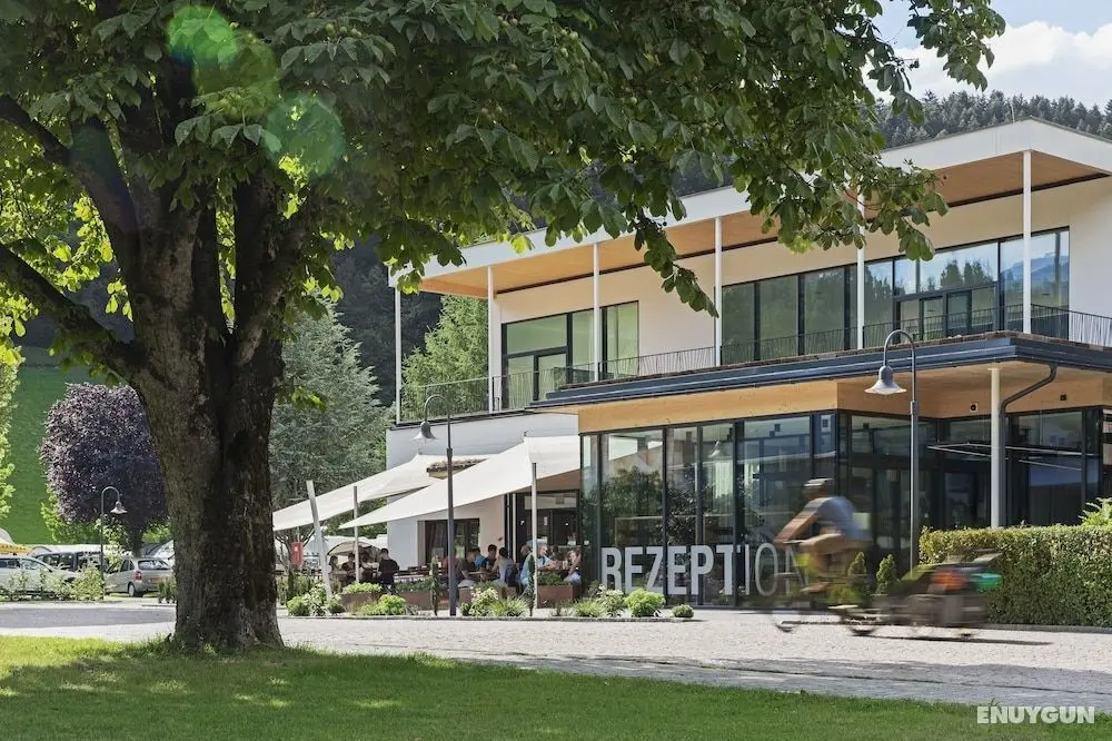 natürlich Hell. Aparthotel & Camping - Öne Çıkan Resim