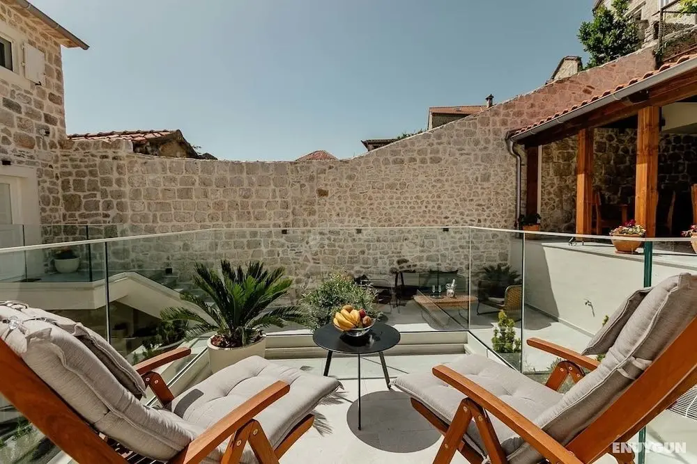 Nauta Hotel - Öne Çıkan Resim