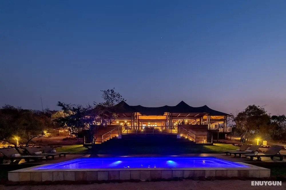Ndhula Luxury Tented Lodge - Öne Çıkan Resim
