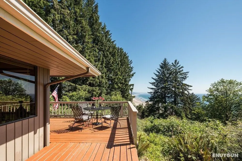 Neah-kah-nie Treasure by Avantstay Secluded in Lush Greenery w/ Ocean Views & Hot Tub - Öne Çıkan Resim
