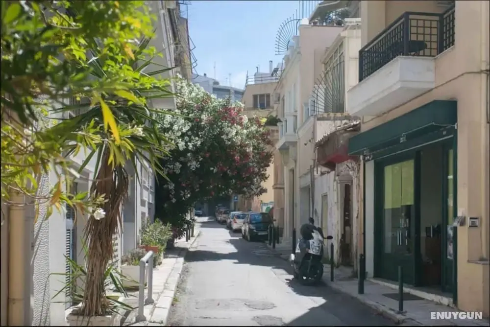 Nephiria, Under the Acropolis, In the heart of Plaka - Öne Çıkan Resim