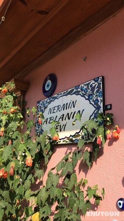 Nermin Abla'nın Evi