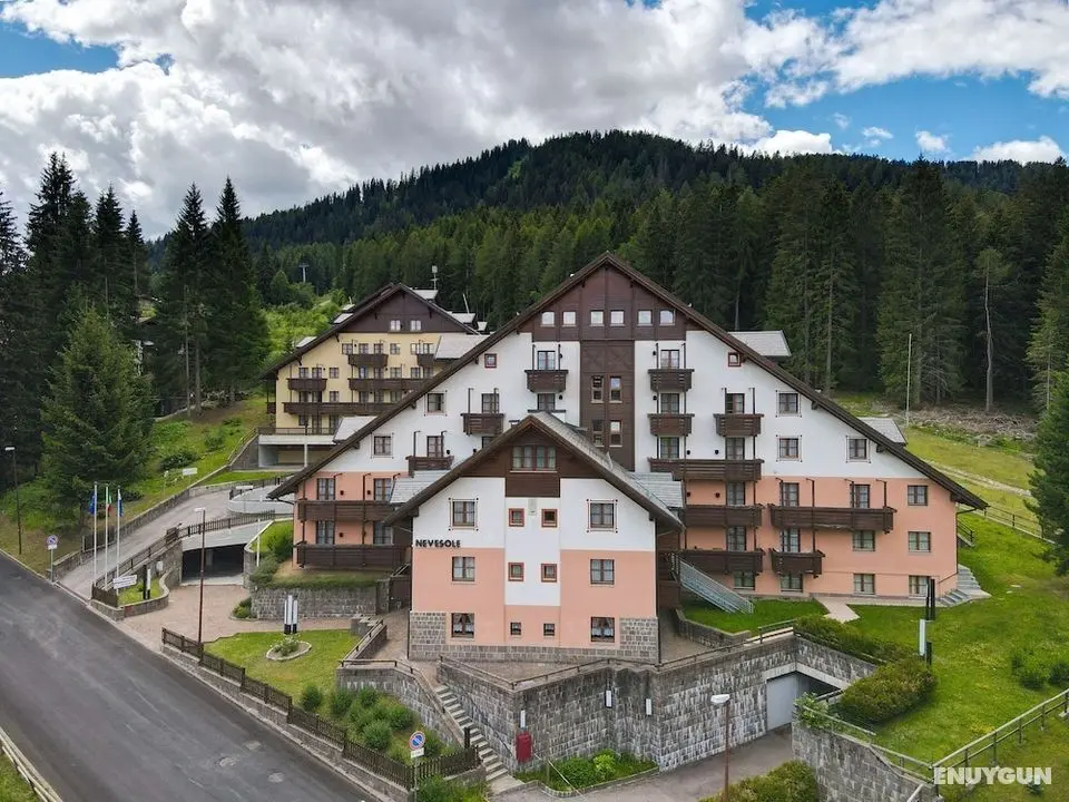 Neve Sole Folgarida Resort Aparthotel - Öne Çıkan Resim