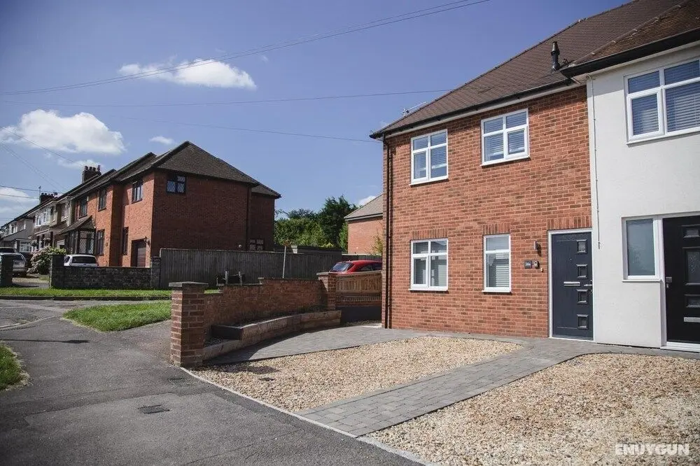 NEW 2BD Pontact Flat in the Heart of Didcot - Mülk Olanakları
