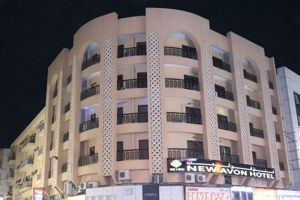 New Avon Hotel - Dış Mekan