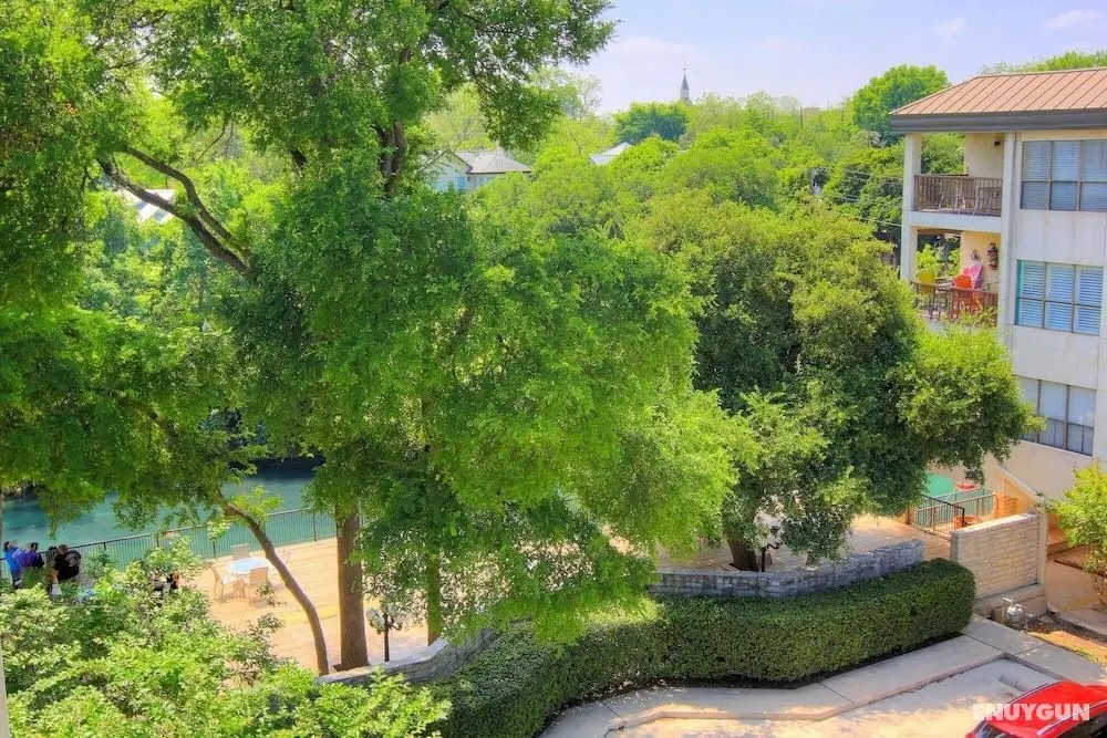 New Braunfels on the River IC 309 - Oda