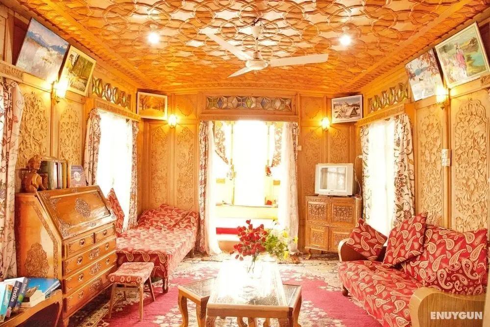 New Bul Bul Group Of Houseboats - Lobi