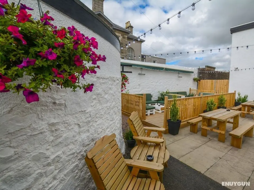 New Inn Hotel - Bar