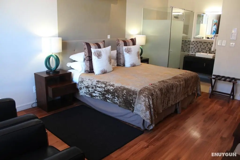 New Kings Hotel - Oda