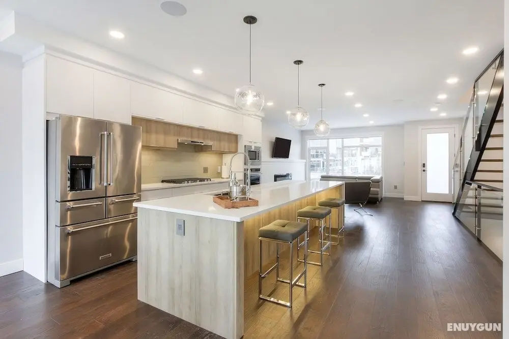 New Luxury Townhome 27 - Öne Çıkan Resim