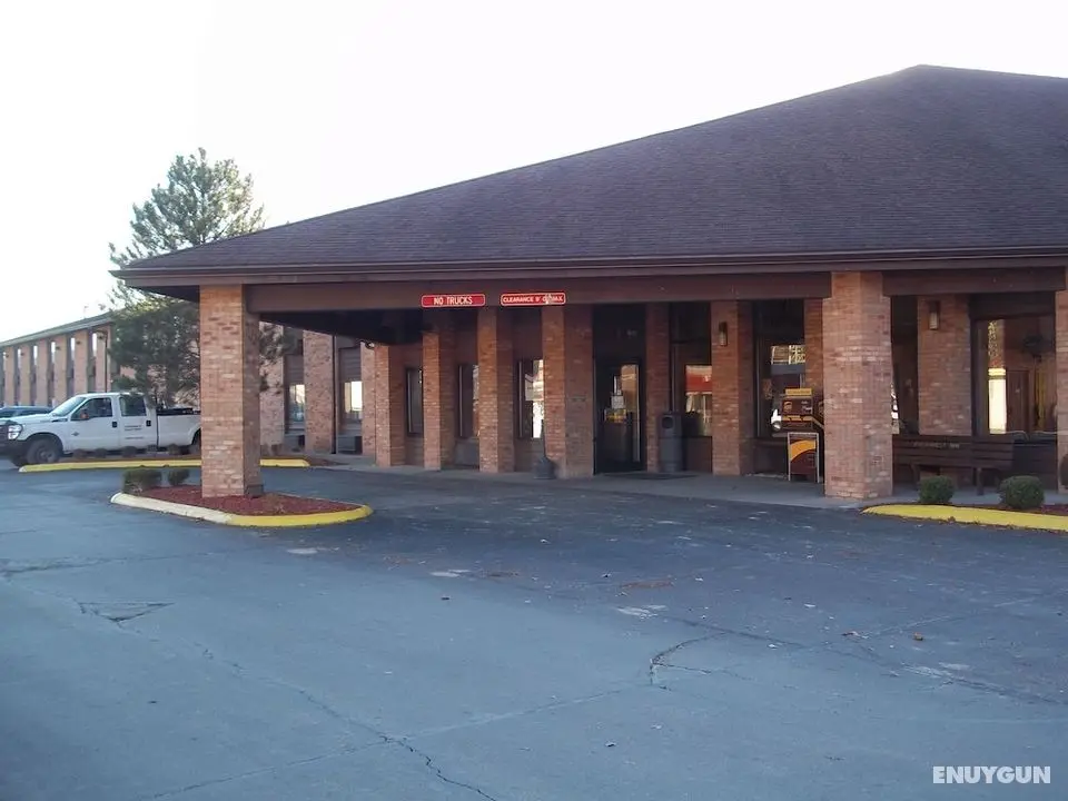 New Martinsville Inn - Öne Çıkan Resim