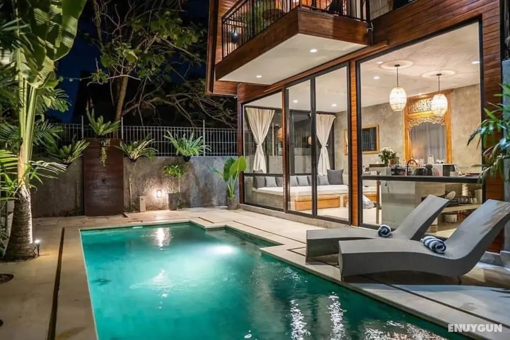 New Modern 2BR Villa by Azure - Öne Çıkan Resim