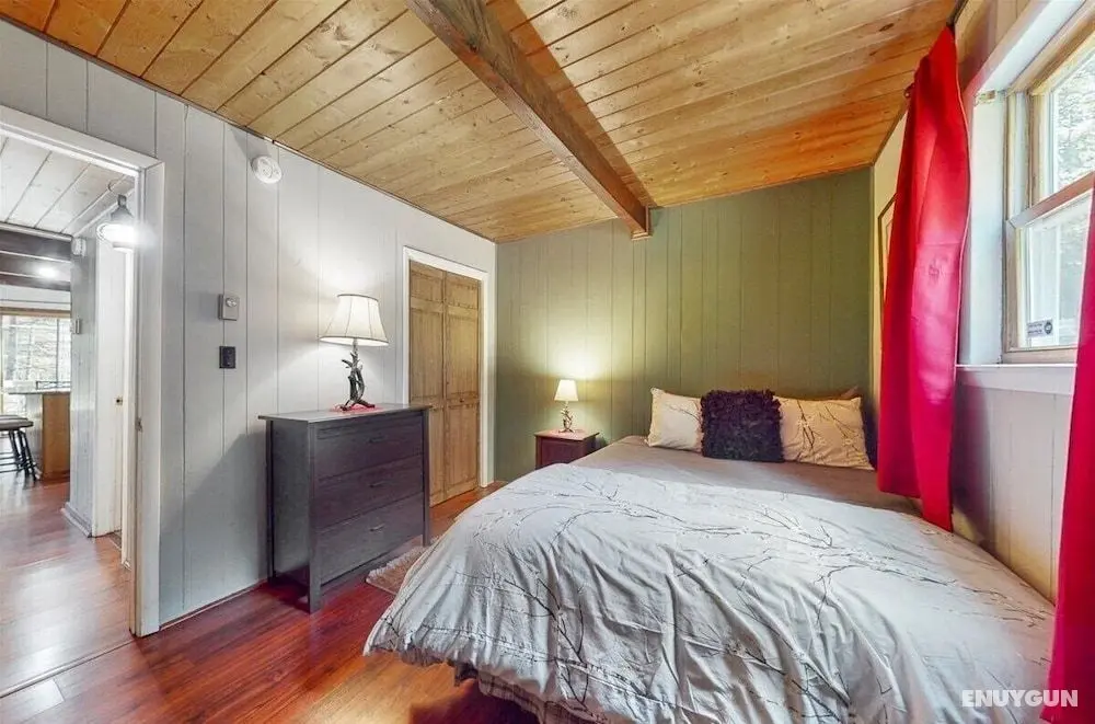 NEW Poconos Retreat near Snow Sports - Oda