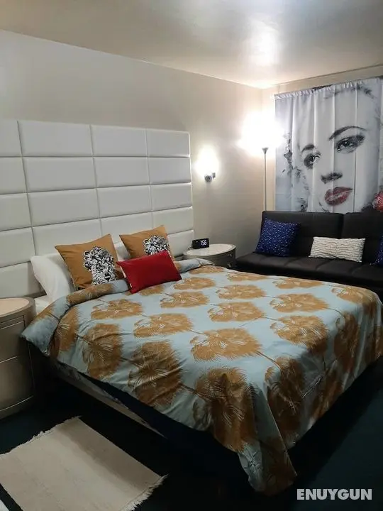 The New Star Motel (1950s Retro Lodging and Retreat Center) - Öne Çıkan Resim