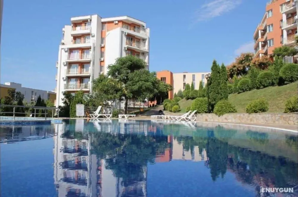 New & Stylish Sun Break Apartment in Sveti Vlas - Öne Çıkan Resim