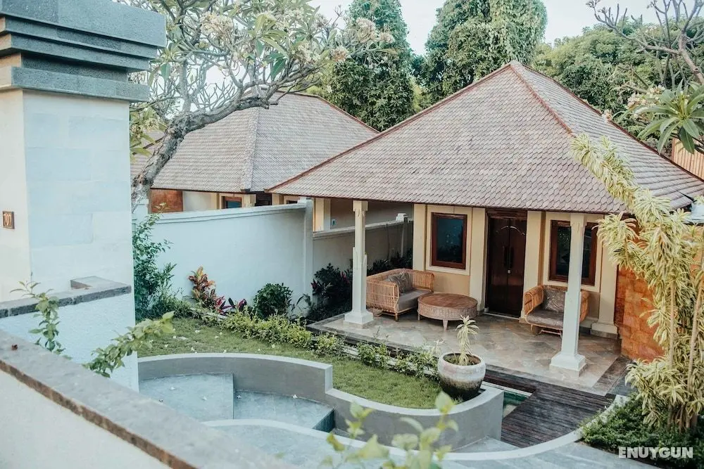 New Sunari Lovina Beach Resort - Oda Manzaraları