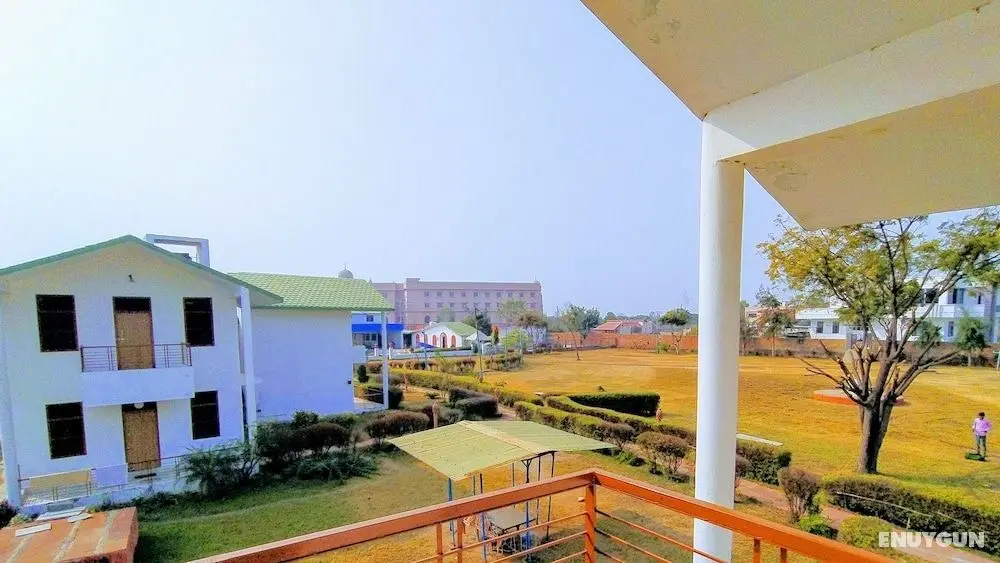 The New Swaraj Resort - Dış Mekan