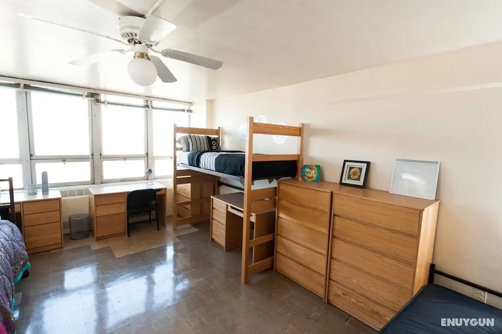 New York City Summer Dorms - Öne Çıkan Resim