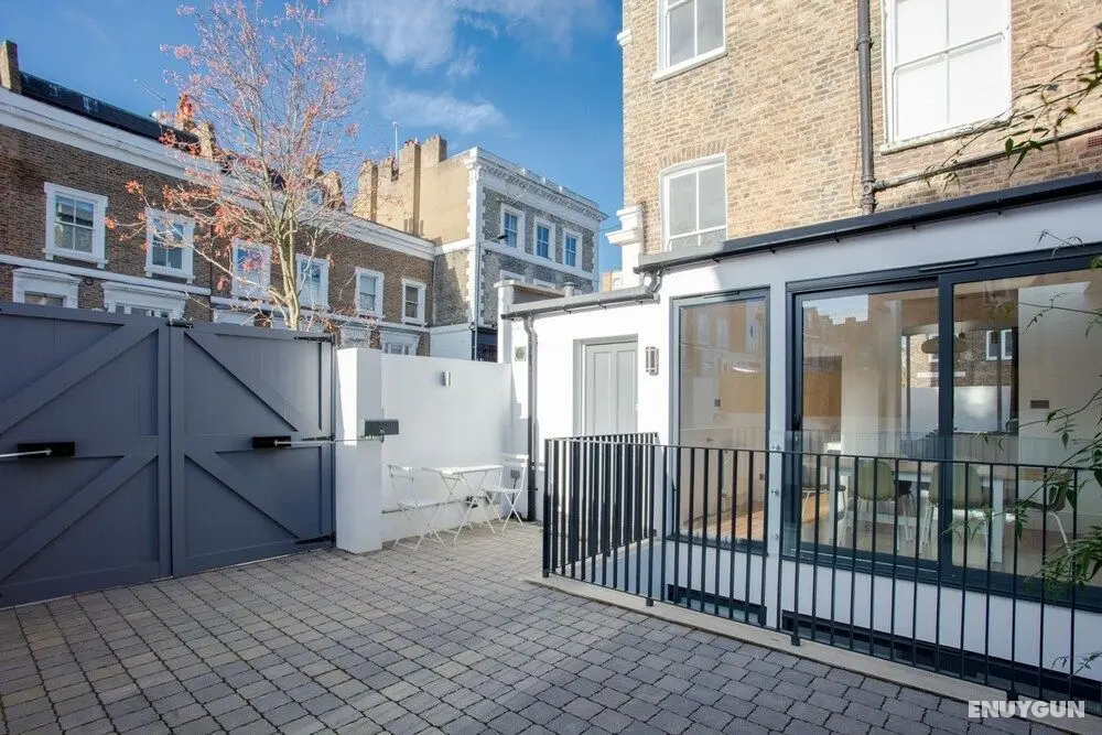 Newly Refurbished Modern 3 Bedroom Apartment in Affluent Fulham - Dış Mekan