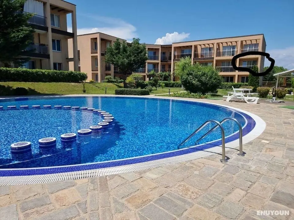 Nice Apartment With Swimming Pool - Öne Çıkan Resim