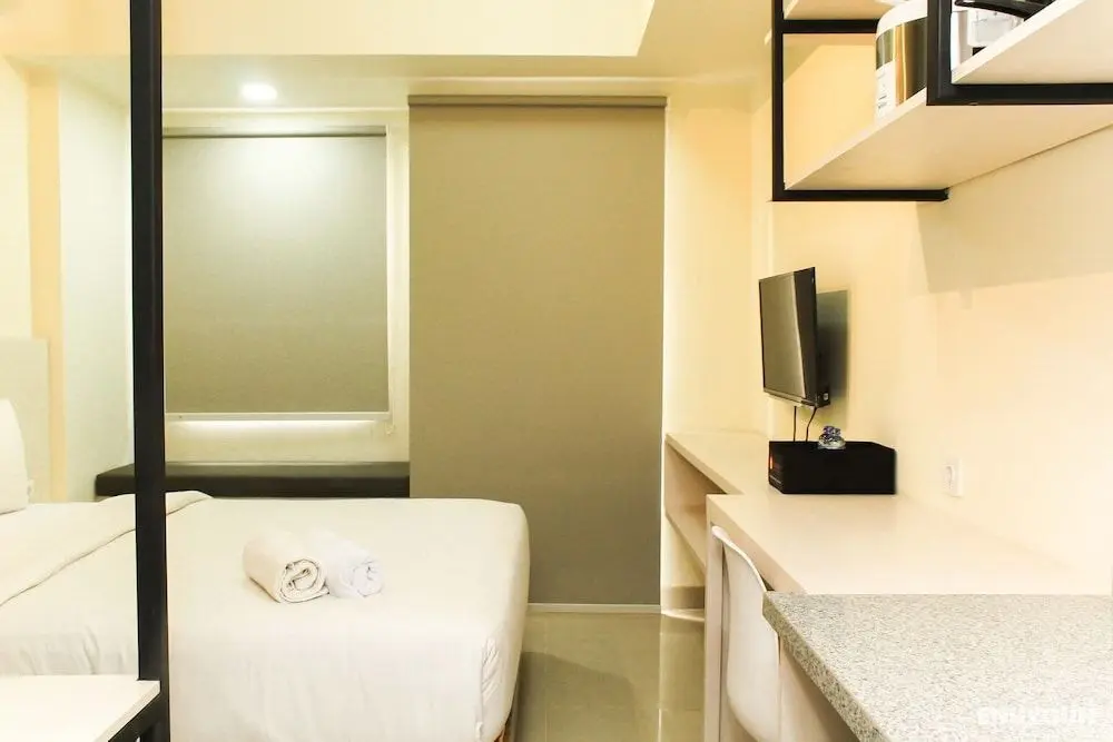 Nice And Comfort Studio Apartment At Mustika Golf Residence - Oda