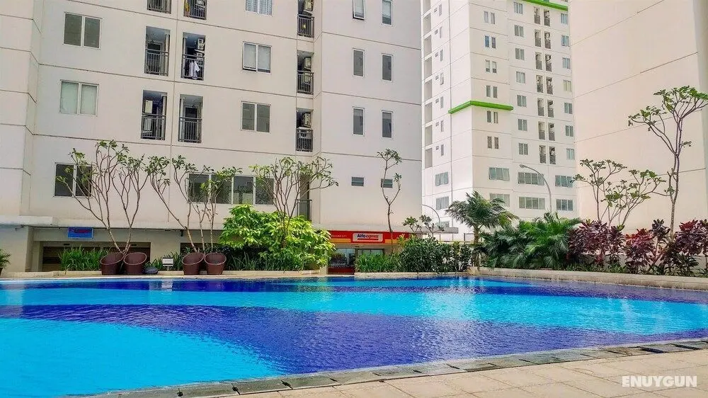 Nice Comfortable 2Br Apartment At Bassura City - Havuz