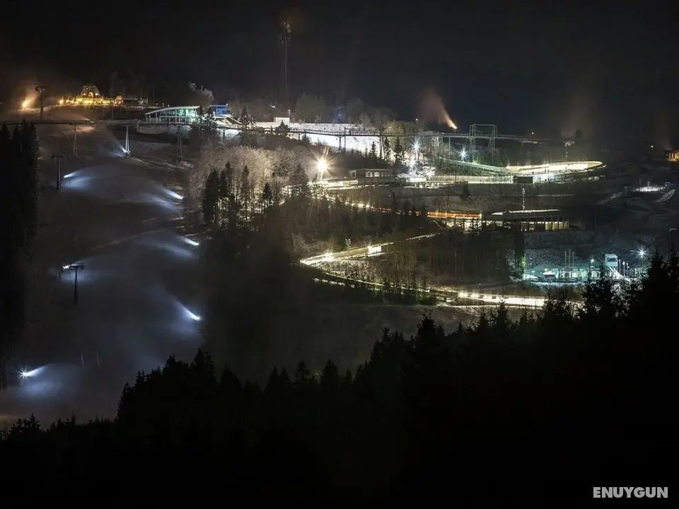 Nice Flat With Balcony in a Perfect Location at the ski Lift Carousel in Winterberg - Dış Mekan