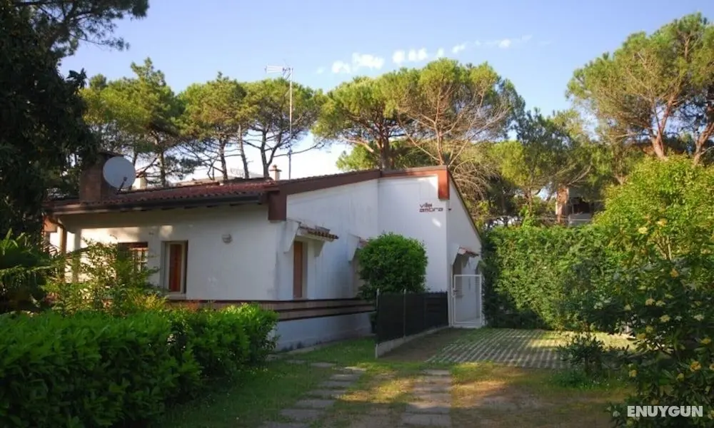Nice House With Garden Near the Beach - Lignano Pineta - Öne Çıkan Resim