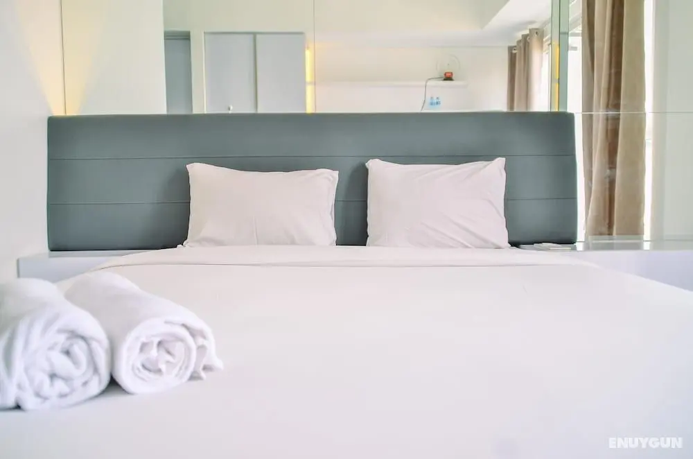 Nice and Spacious Studio at Casa De Parco Apartment - Oda