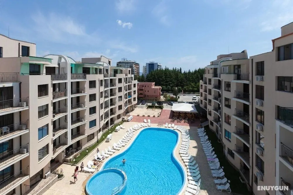 Nice Studio with Kitchenette in Avalon Complex - Dış Mekan