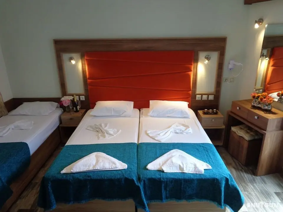 Niki Studios Sea-Front - Öne Çıkan Resim