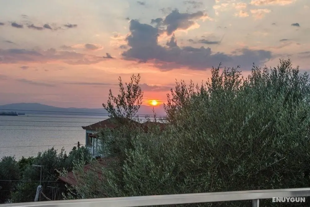 Nina's Villa, Cosy Seaview Retreat - Öne Çıkan Resim