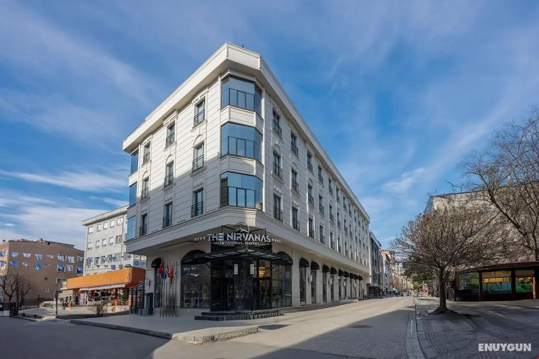 The Nirvanas Hotel - Genel