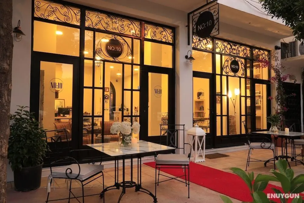 No 10 Hotel - Öne Çıkan Resim
