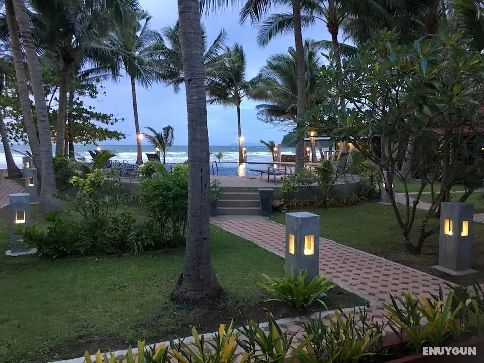 Noble House Beach Resort - Dış Mekanlar