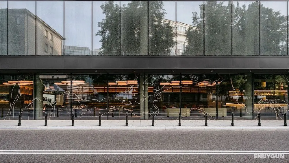 Nobu Hotel Warsaw - Dış Mekan