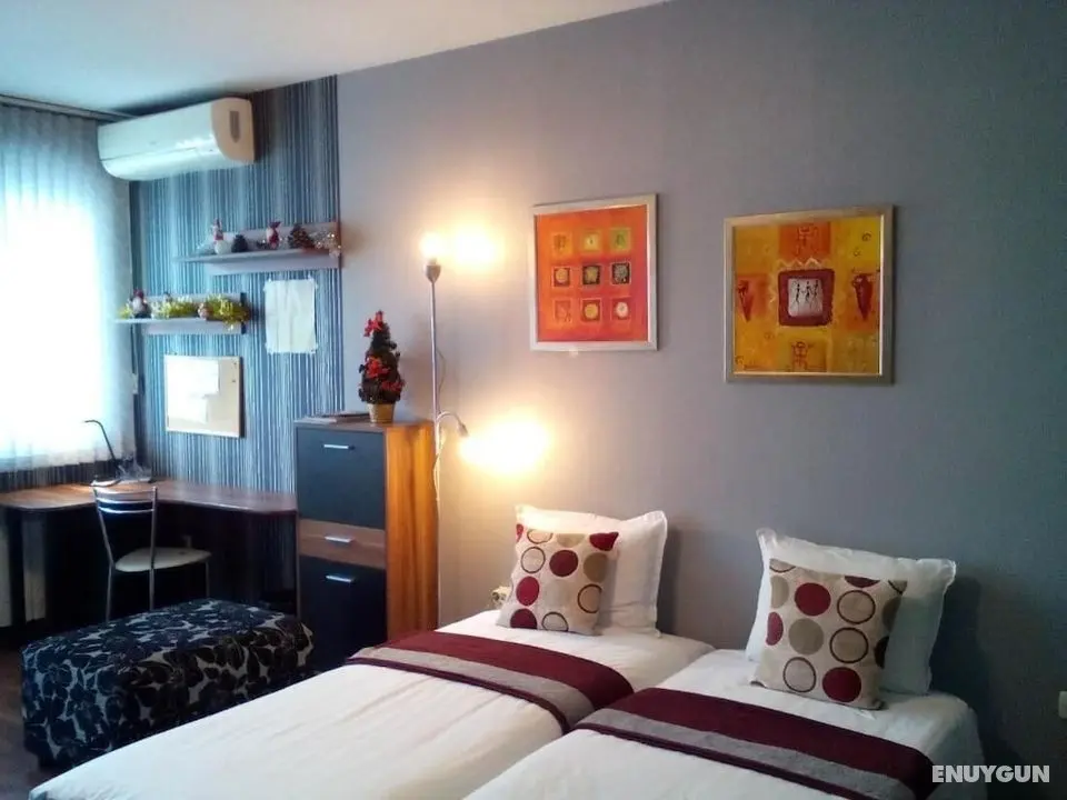Noi Parliamo Italiano Apartamento - Öne Çıkan Resim