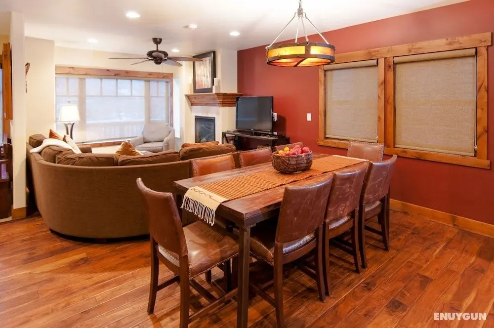 Norfolk Retreat by Avantstay Luxurious Mountain Home w/ Hot Tub - Öne Çıkan Resim